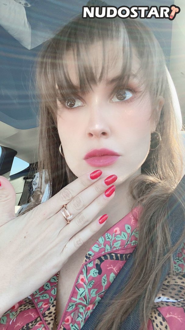 Amanda Cerny Onlyfans Leaks Exposed: What's Going On